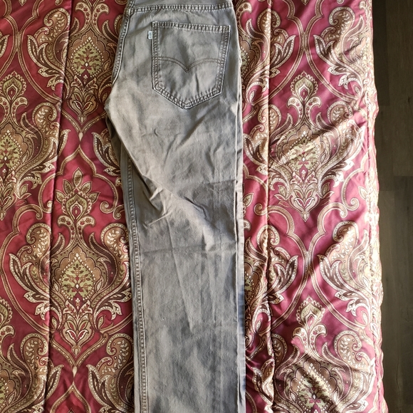 Levi's Jeans - Picture 4 of 4